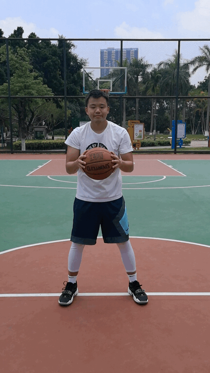 适合不同年龄段篮球爱好者的体能训练方案_1
