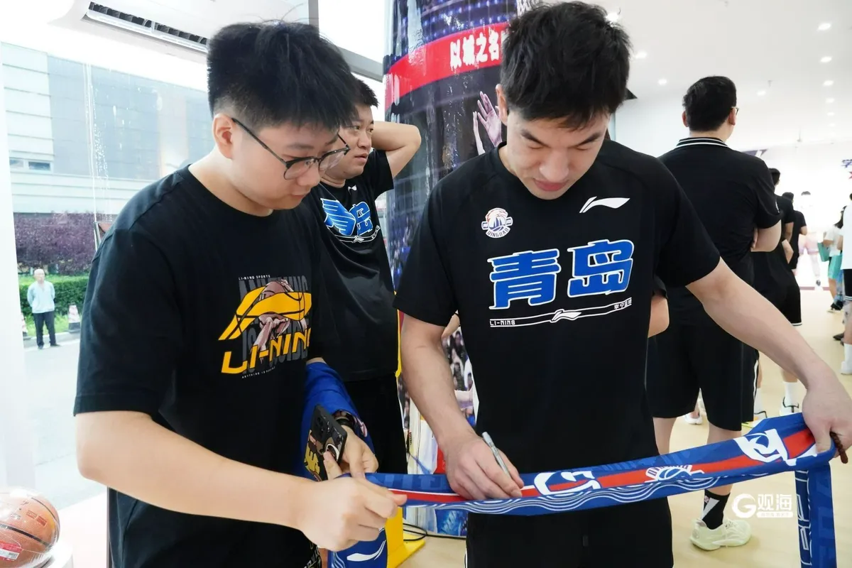 成年人是否可以通过篮球训练改善身高_2